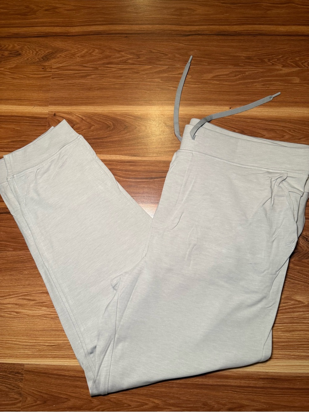 Cozy Earth Men’s Ultra Soft Bamboo Drawstring Jogger Pants